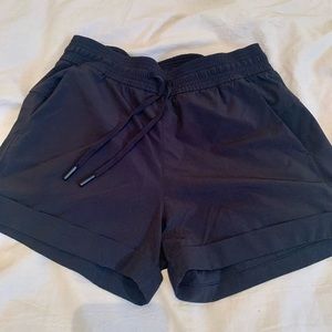 Lululemon Spring Breakaway Short